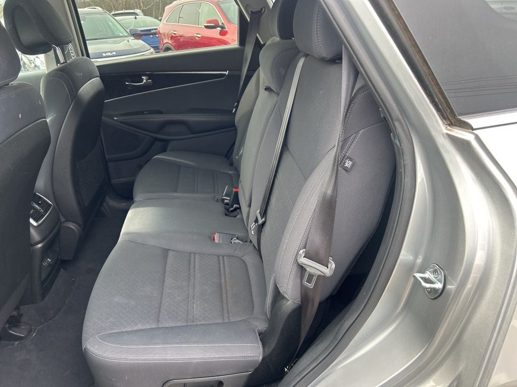 2016 Kia Sorento L FWD