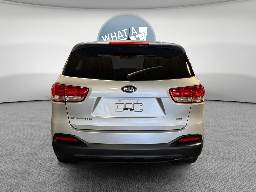 2016 Kia Sorento L FWD