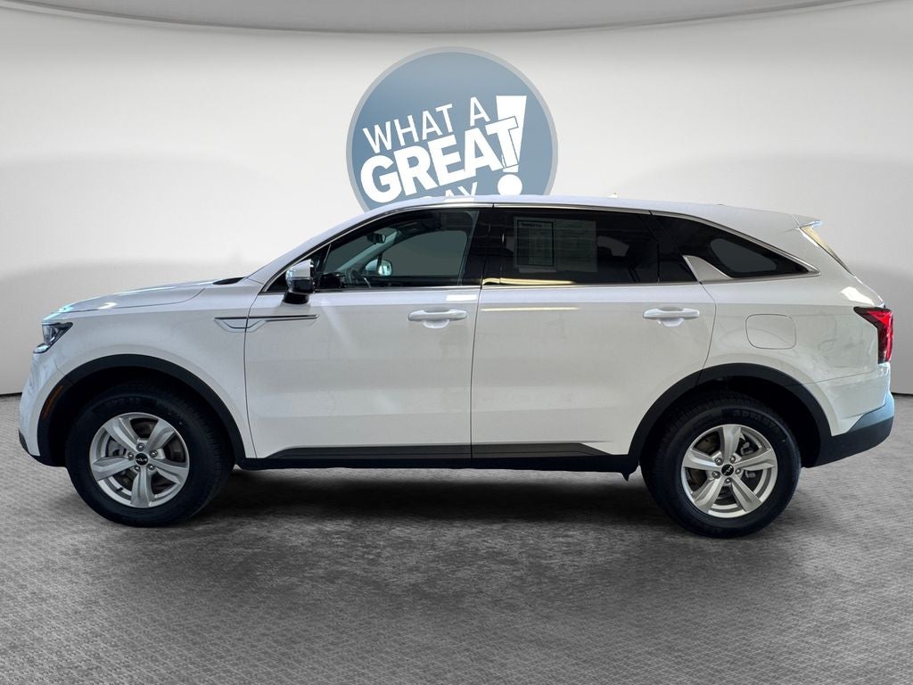 2023 Kia Sorento LX 3RD ROW