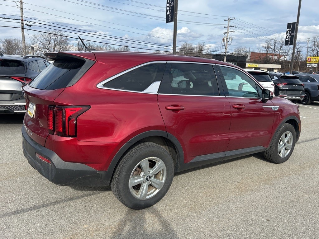 2021 Kia Sorento LX 3 ROW