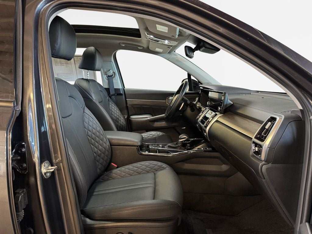 2023 Kia Sorento X-Line SX Prestige