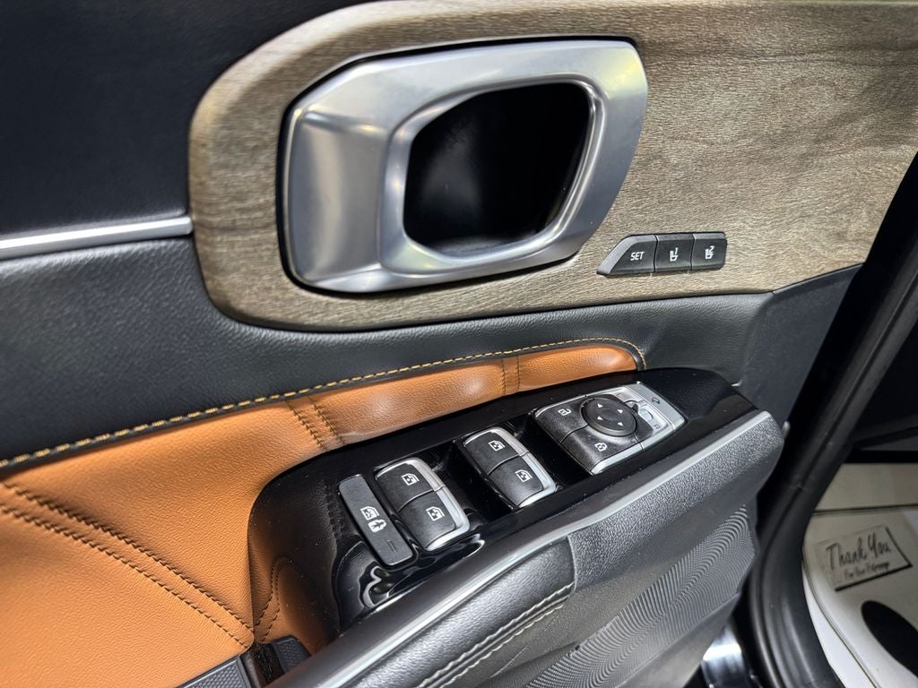 2023 Kia Sorento X-Line SX Prestige