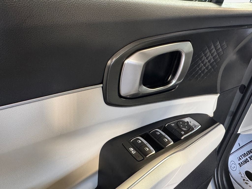 2024 Kia Sorento S PANO ROOF