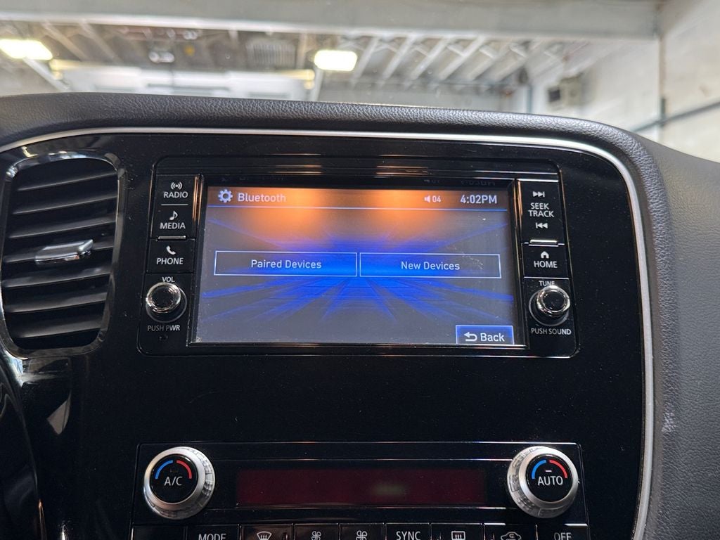 2020 Mitsubishi Outlander ES