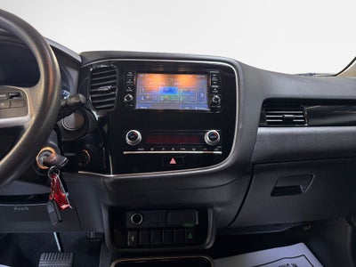 2020 Mitsubishi Outlander ES