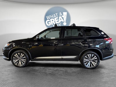 2020 Mitsubishi Outlander ES