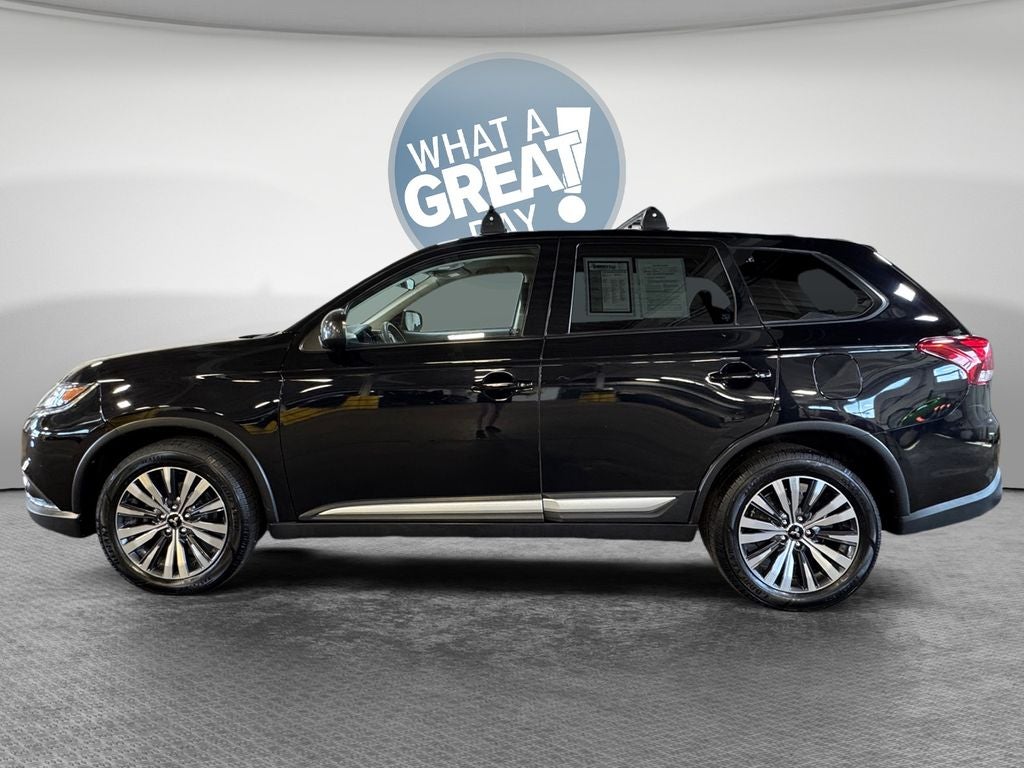 2020 Mitsubishi Outlander ES