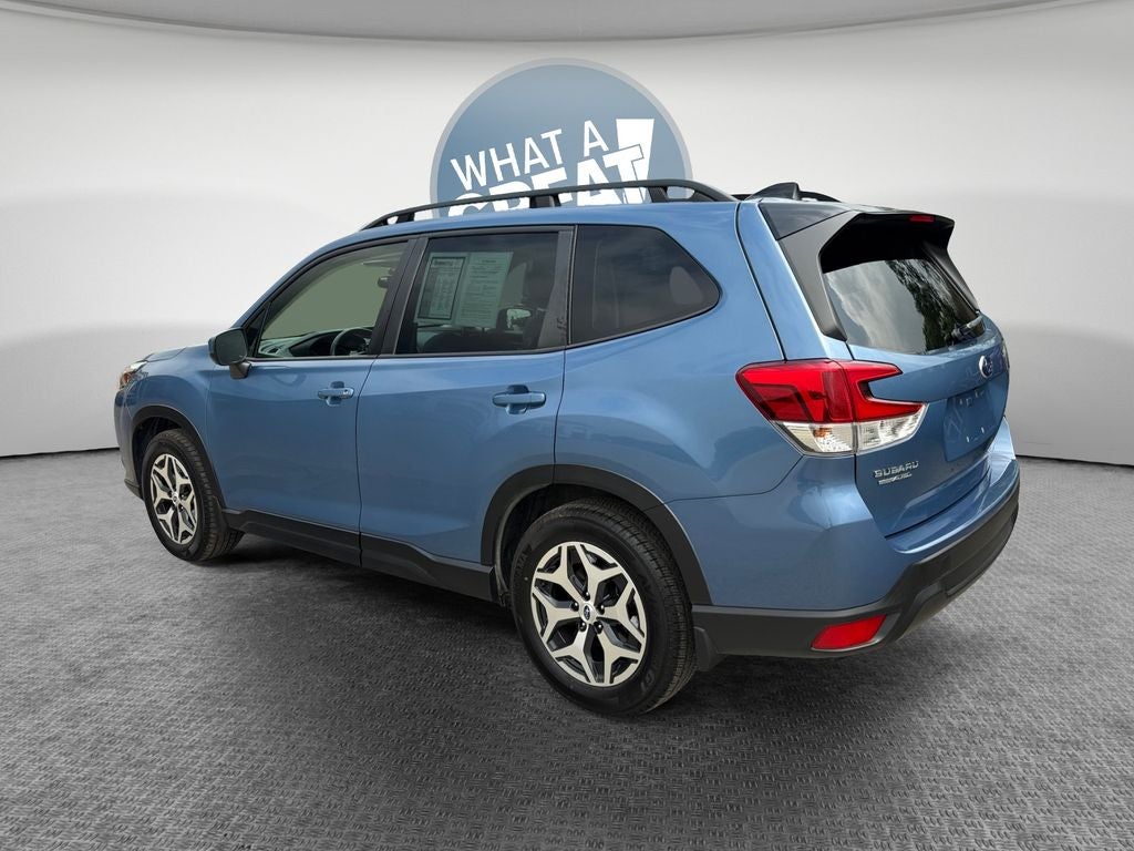 2024 Subaru Forester Premium