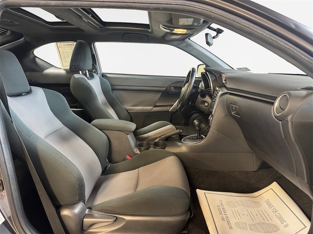 2014 Scion tC Base MOON RF