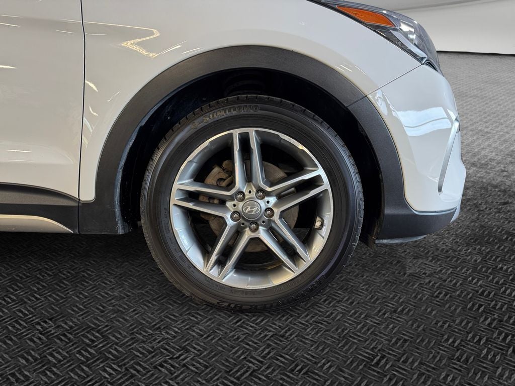 2017 Hyundai Santa Fe Limited Ultimate