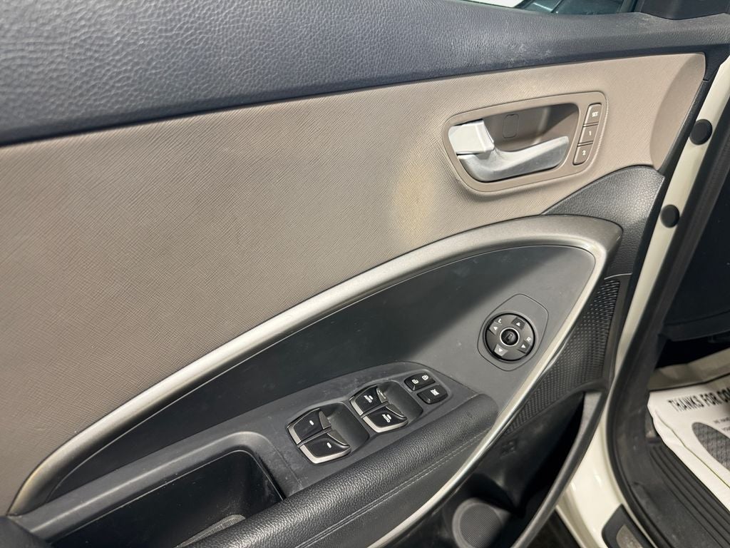 2017 Hyundai Santa Fe Limited Ultimate