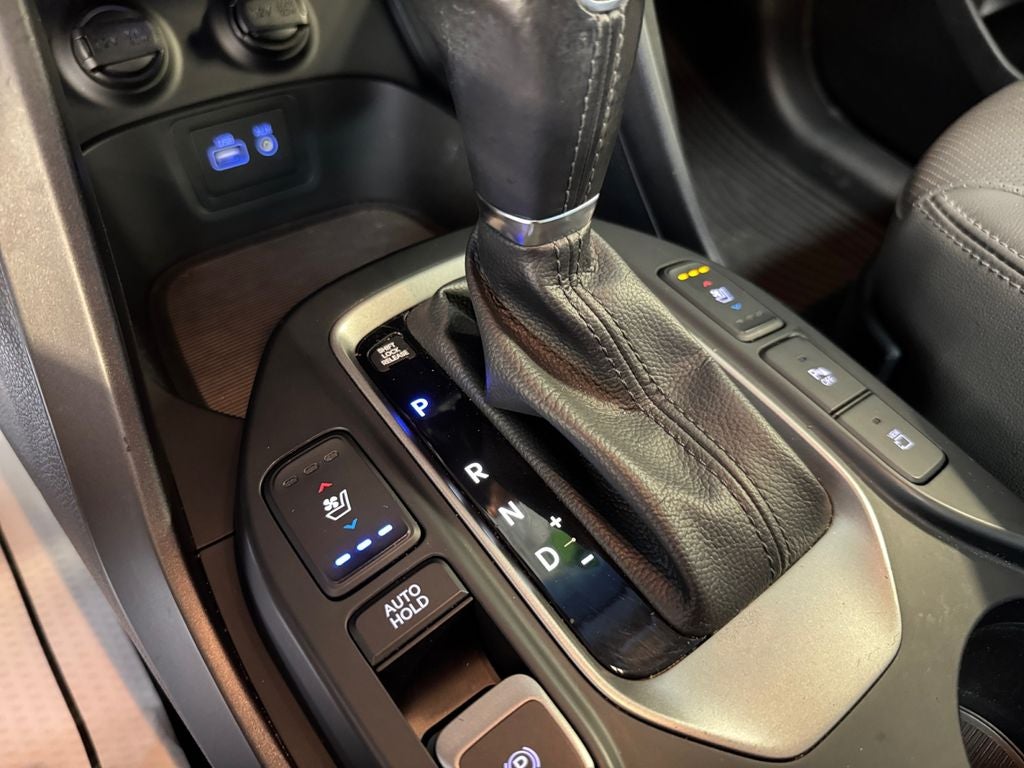 2017 Hyundai Santa Fe Limited Ultimate
