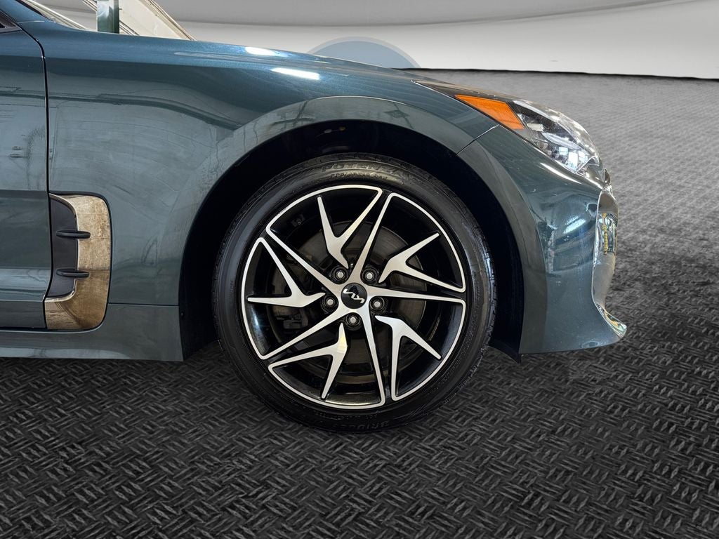 2023 Kia Stinger GT-Line Sun and Sound Pkg