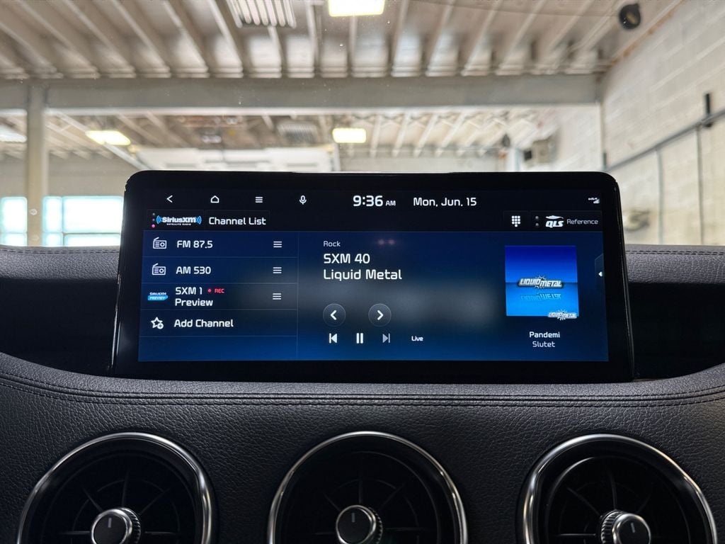 2023 Kia Stinger GT-Line Sun and Sound Pkg