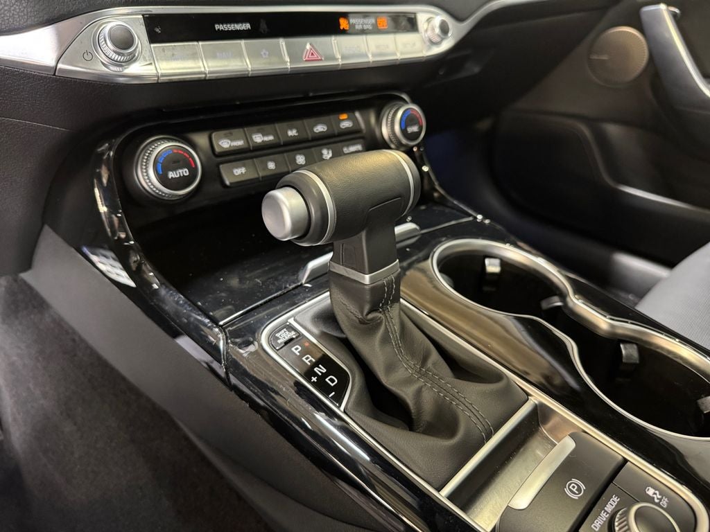 2023 Kia Stinger GT-Line Sun and Sound Pkg