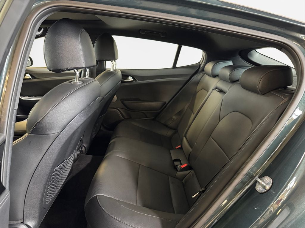 2023 Kia Stinger GT-Line Sun and Sound Pkg