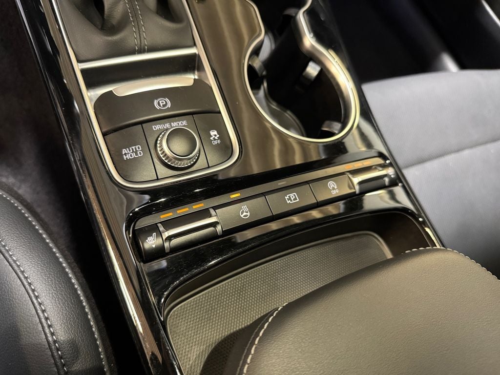 2023 Kia Stinger GT-Line Sun and Sound Pkg