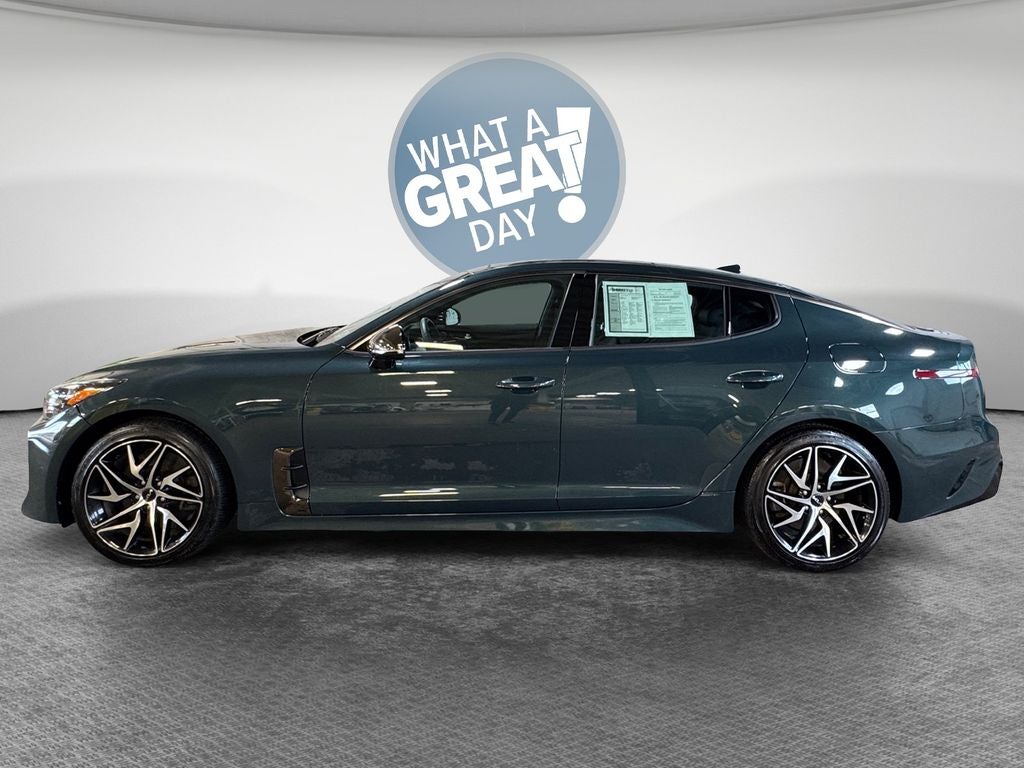 2023 Kia Stinger GT-Line Sun and Sound Pkg