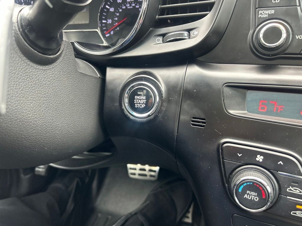 2011 Kia Optima SX