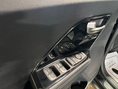 2022 Kia Niro Touring