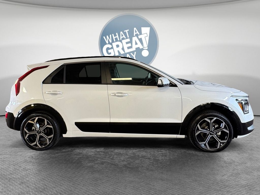 2023 Kia Niro EX Touring