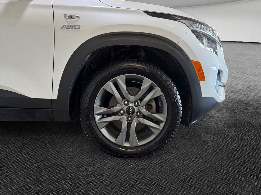2023 Kia Seltos LX AWD