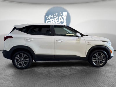 2023 Kia Seltos LX AWD