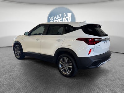 2023 Kia Seltos LX AWD