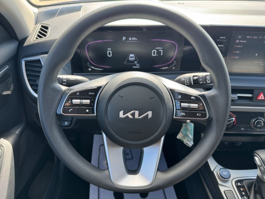 2024 Kia Seltos LX AWD