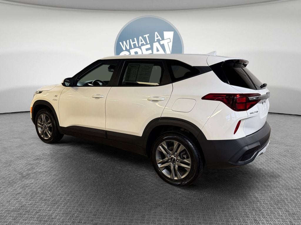2023 Kia Seltos LX AWD