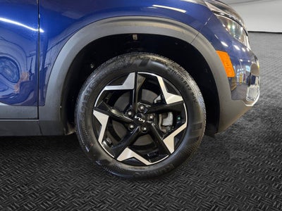 2024 Kia Seltos EX MOONROOF