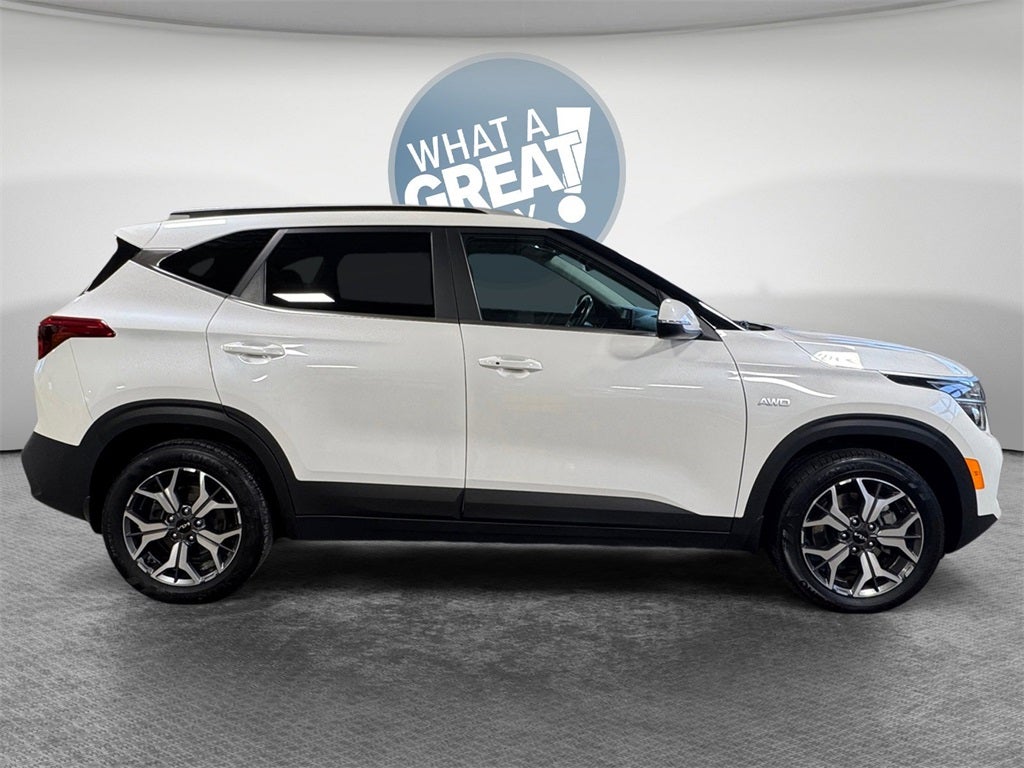 2022 Kia Seltos EX MOONROOF