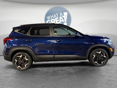 2024 Kia Seltos EX MOONROOF