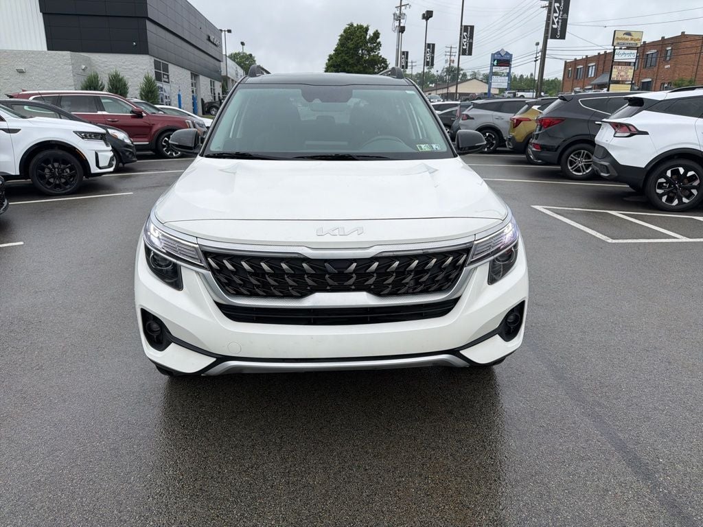 2022 Kia Seltos Nightfall