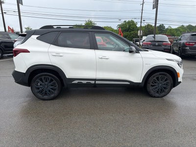2022 Kia Seltos Nightfall
