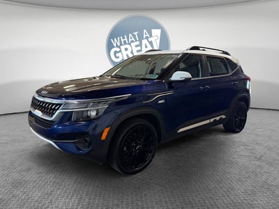 2022 Kia Seltos Nightfall