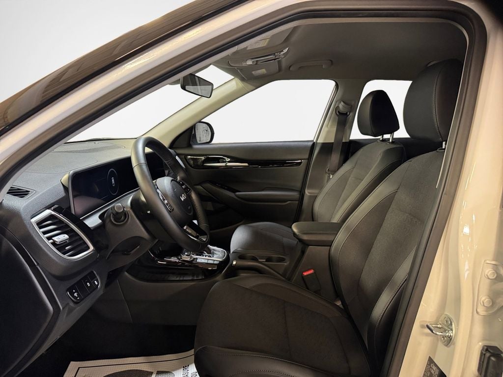 2024 Kia Seltos S NAVIGATION