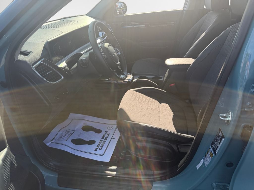 2025 Kia Seltos S NAVIGATION
