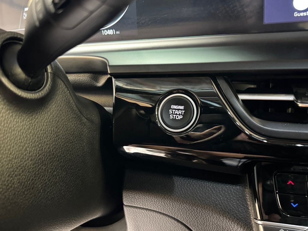 2024 Kia Seltos S NAVIGATION