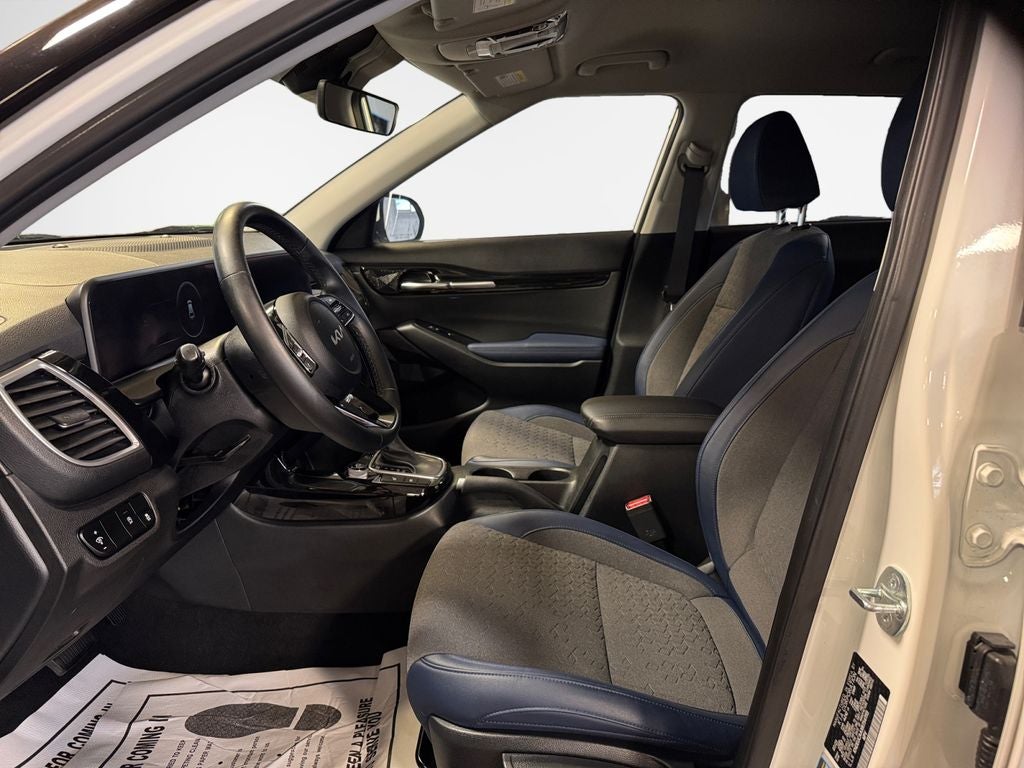 2024 Kia Seltos S NAVIGATION