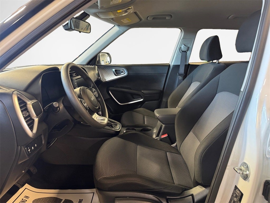 2023 Kia Soul LX Technology Pkg
