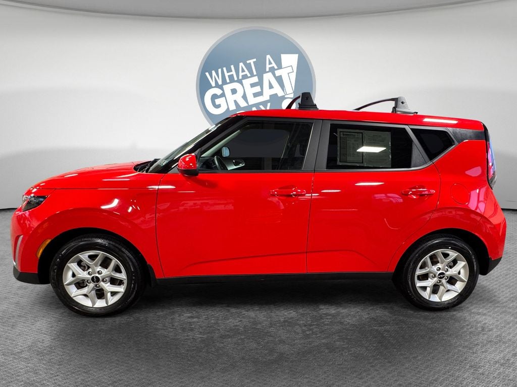 2023 Kia Soul LX Technology Pkg