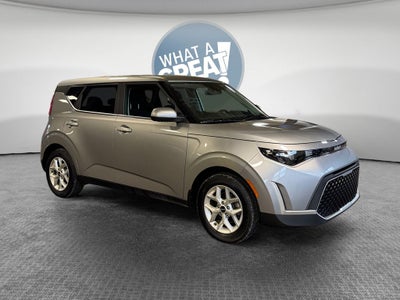 2023 Kia Soul LX TECH PK