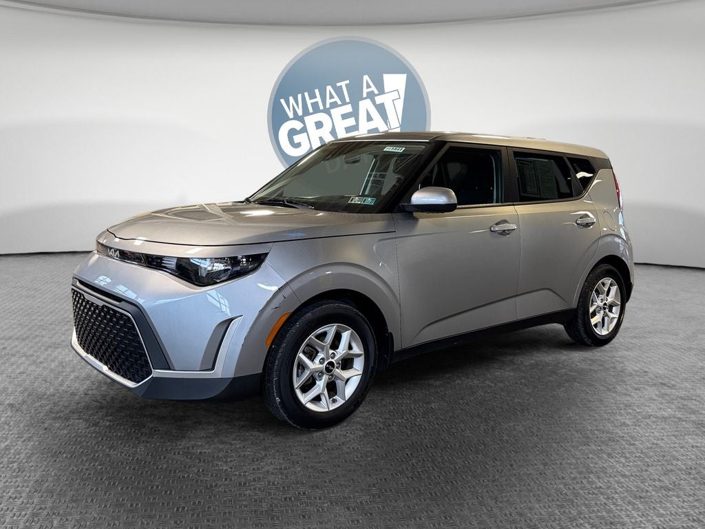 2023 Kia Soul LX TECH PK