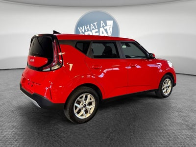 2024 Kia Soul LX