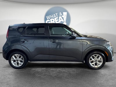 2023 Kia Soul S NAVIGATION