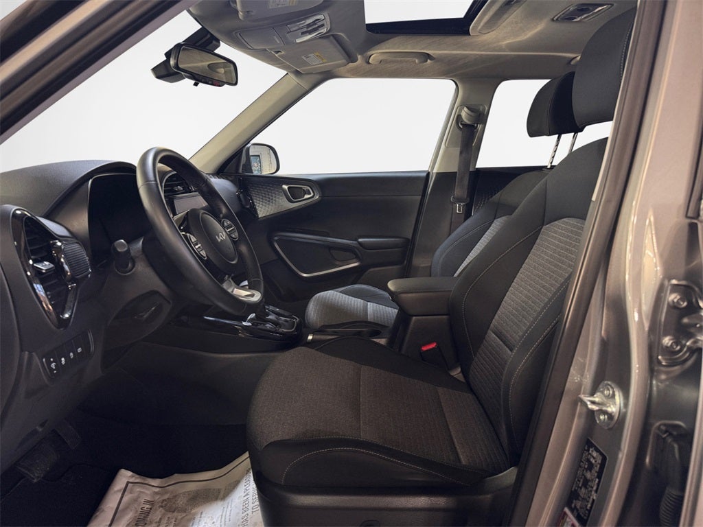 2024 Kia Soul EX MOONROOF