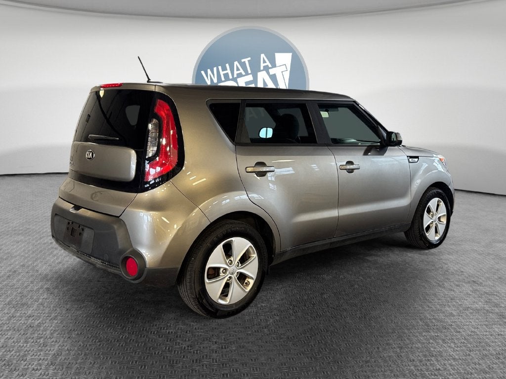 2016 Kia Soul Base