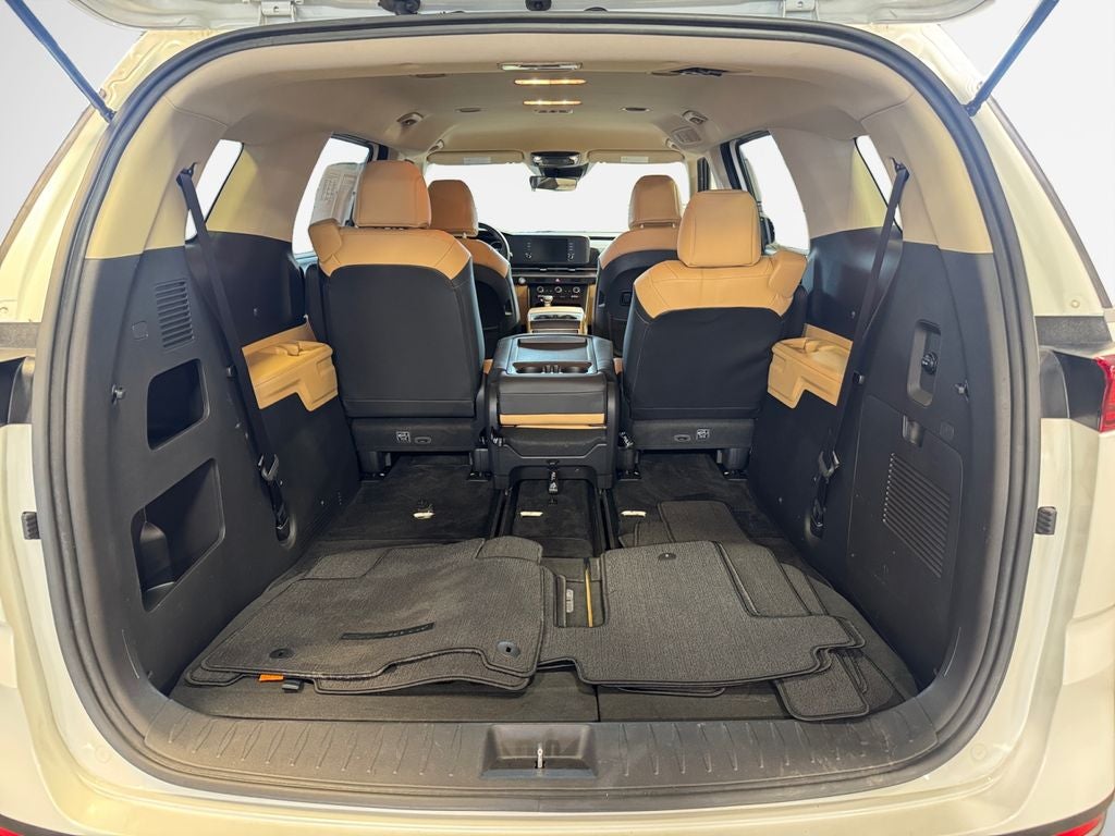 2024 Kia Carnival LX