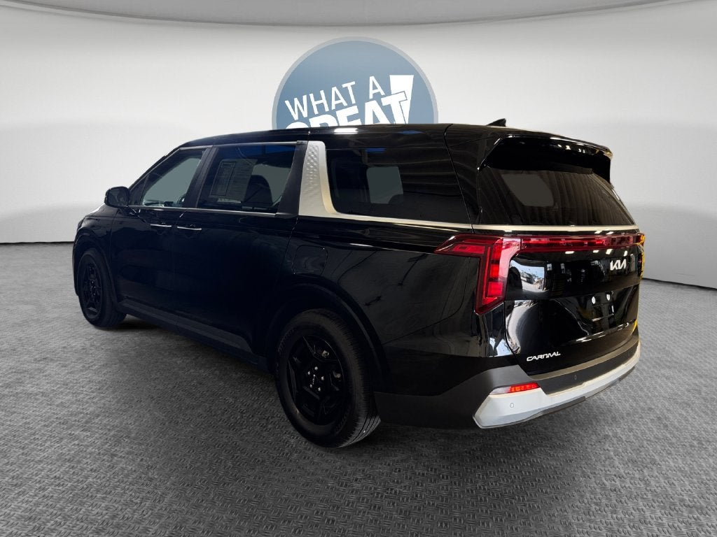 2026 Kia Carnival LXS